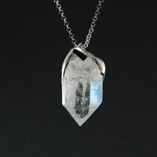 srebrne naszyjniki Naszyjnik z kryształem górskim