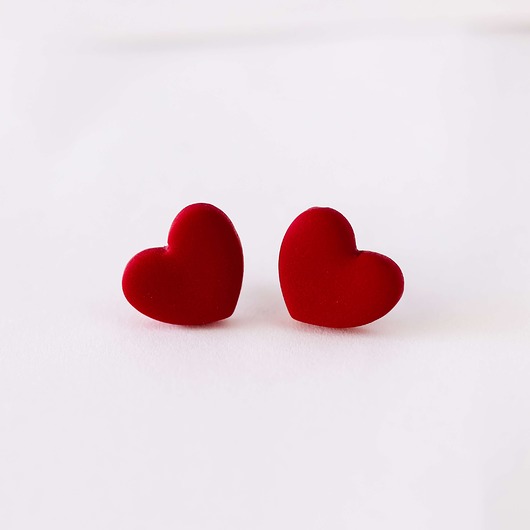 kolczyki z masy plastycznej Kolczyki MINI MINI HEARTS RED
