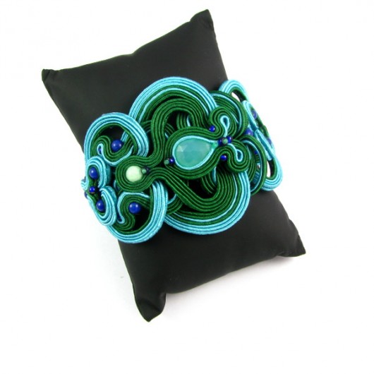 Turkusowe meandry - sutasz z chalcedonem PiLLow Design