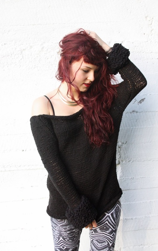 Czarny sweter Mademoiselle Patrini