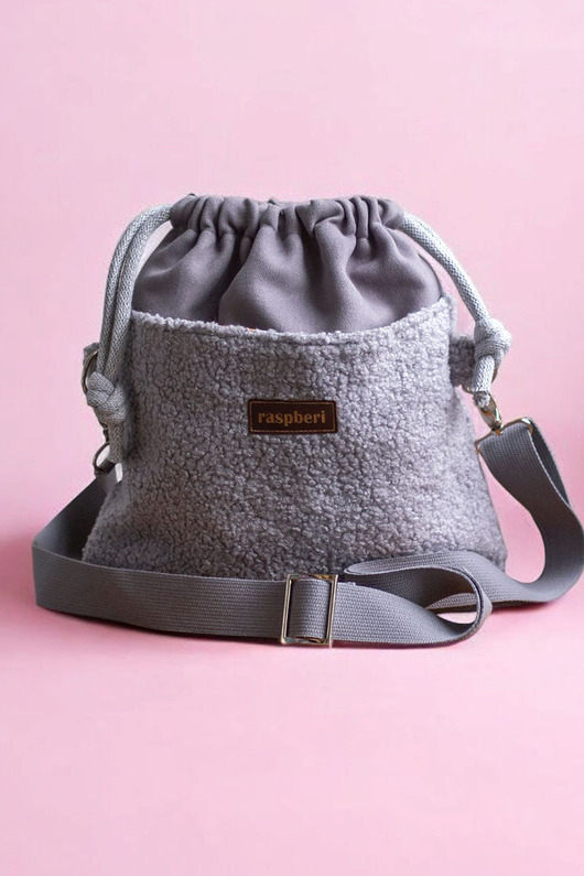 torebki mini Szara listonoszka z kominem baranek