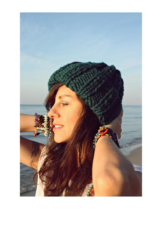 czapki damskie Czapka beanie  z wełną  leśna zieleń