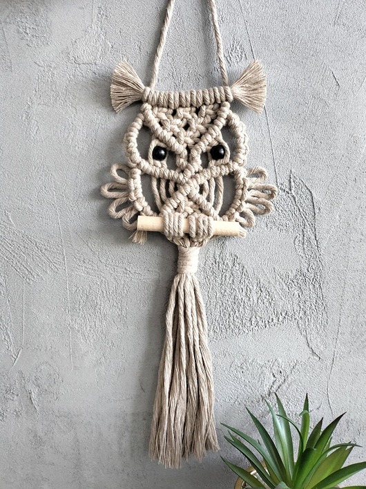 makramy Mała Sowa Makrama 30 cm Beżowa Zawieszka Ścienna Stylowa Ozdoba Boho