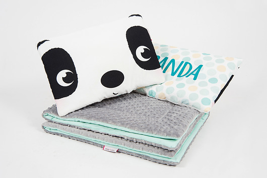 Poduszka Panda  - 30 cm x 40 cm. Minky and Cotton