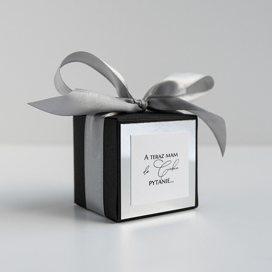 zaproszenia i kartki na ślub Prośba o świadkowanie pudełeczko dla świadka