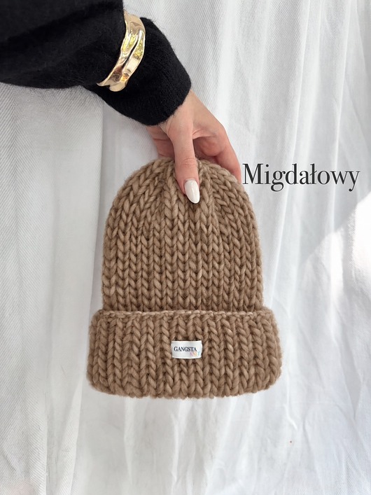czapki damskie Czapka Lily 100% wełna *migdałowy*