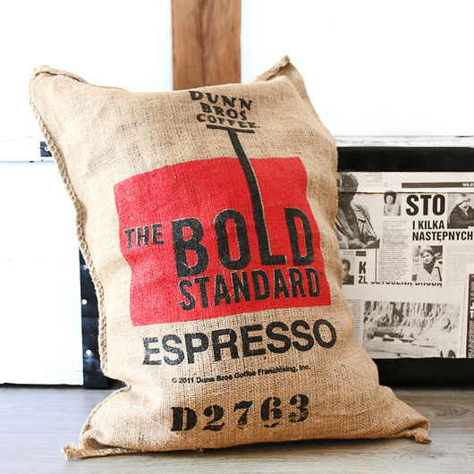Poducha - Burlap Coffee Bag - USA Maja Gajewska
