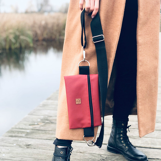 Mała torebka - Mini Pocket Red- czerwona Militu