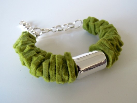 Filcowe Inspiracje - Bransoletka - Majowa Zieleń Green Sheep
