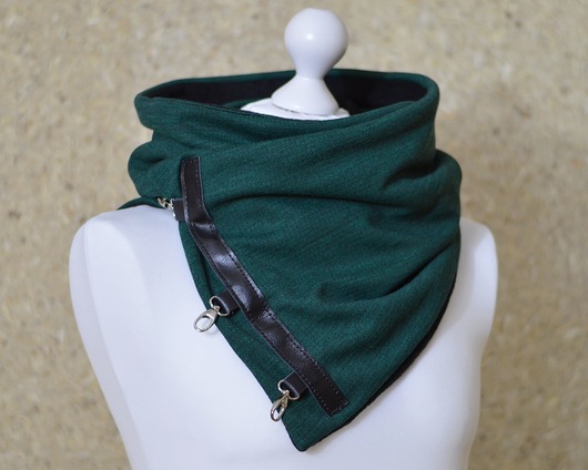 Szal ze skórą, Komin UNISEX - Zielony z Czarnym Green Sheep