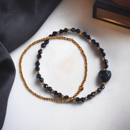 bransoletki z kamieni naturalnych Komplet granatowo-złoty : bransoletki z serduszkami : na prezent