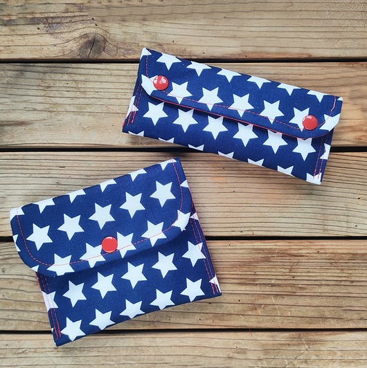 kosmetyczki Etui kwiaty - Zestaw podróżny 19