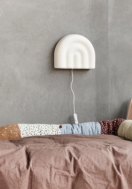 lampy do pokoju dziecka Lampa Ścienna TĘCZA OYOY Mini biała
