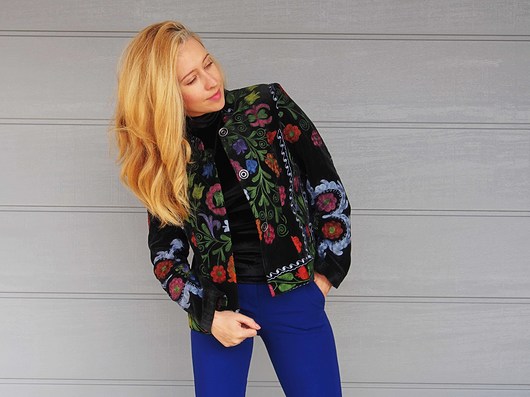 Black embroidery jacket R M/L sultanaS