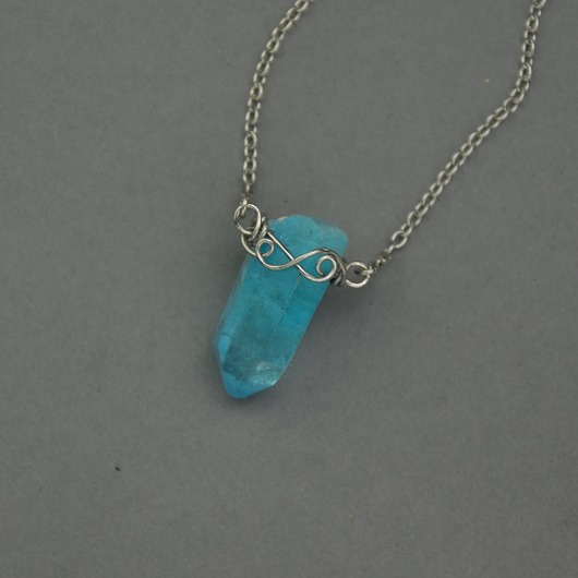 naszyjniki - inne Naszyjnik Talizman niebieski kryształ górski wire wrapping