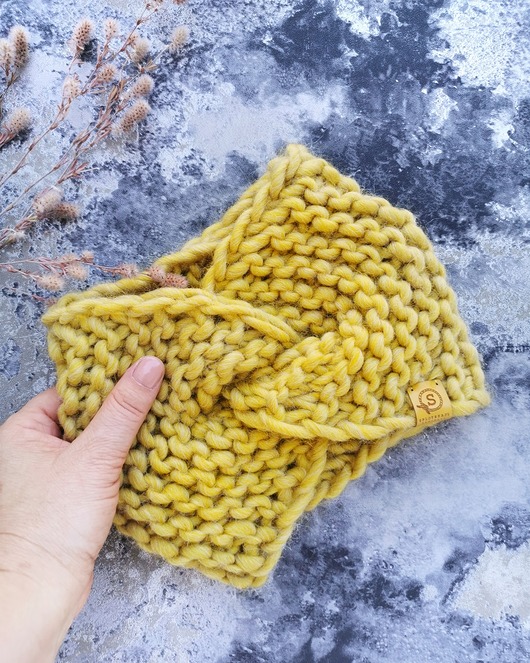 WOOLY opaska twist miodowa sploteka