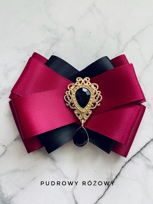 broszki Brosza  z czarnym kryształkiem NEW