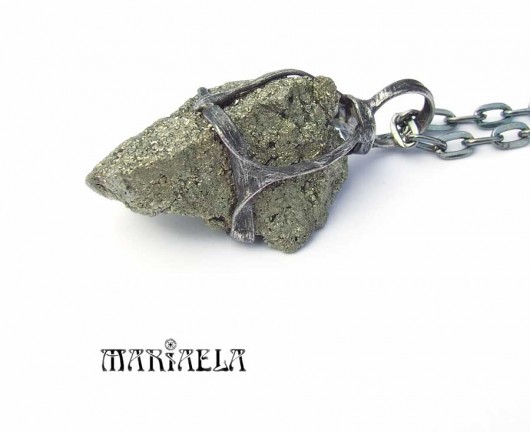 BRYŁA złocistego PIRYTU na bis MARIAELA