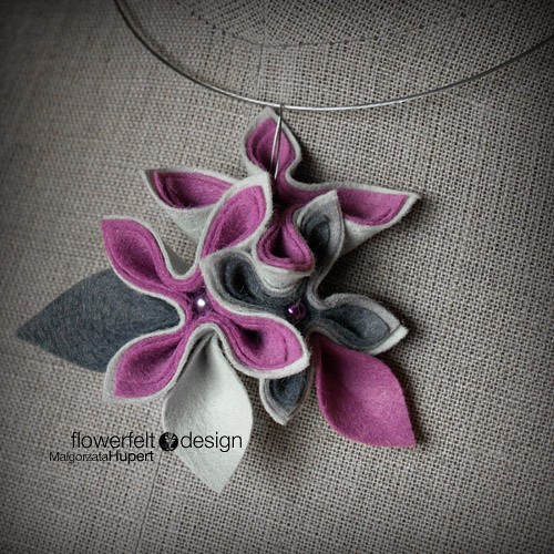 kwiaty bzu -naszyjnik FlowerFelt Design