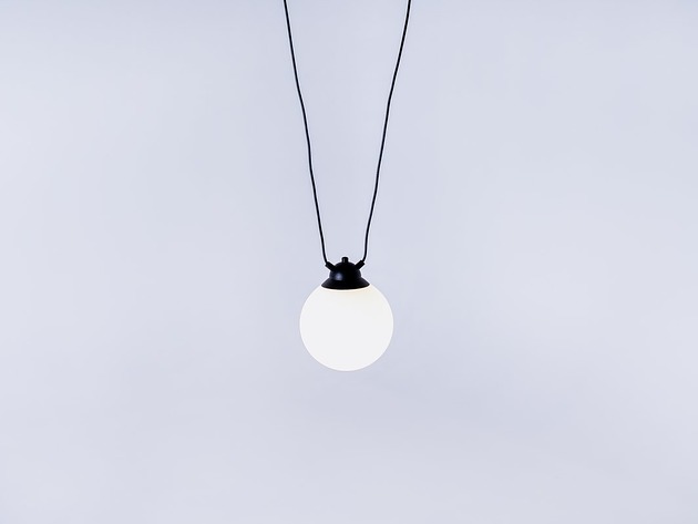 lampy wiszące Nowoczesna ampa wisząca GLASS HANGMAN 1 podwieszana szklana kulka klosz mleczny