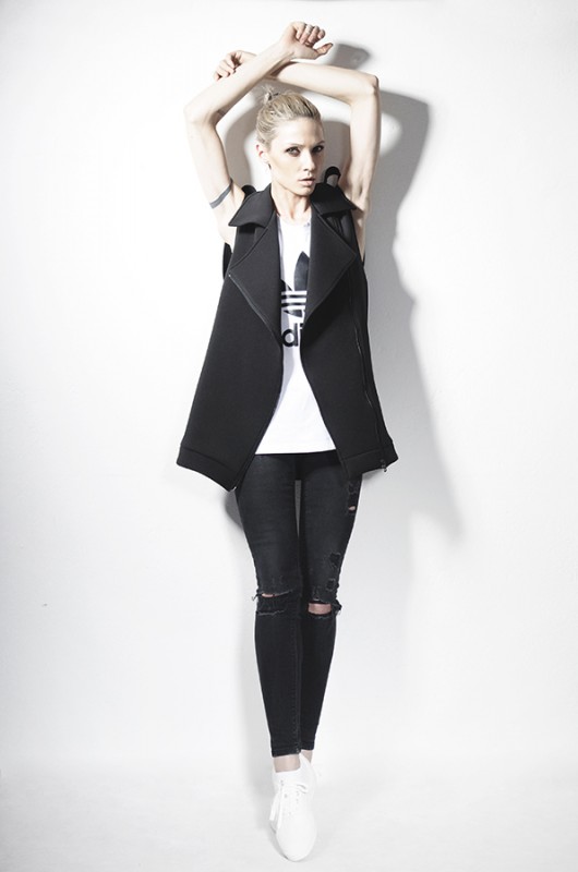Neoprene black vest by Orianne