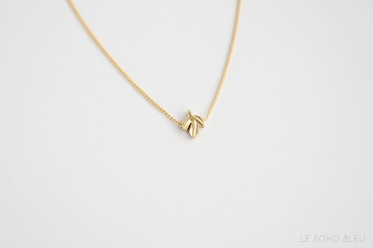 złote naszyjniki 16k Gold Plated Tiny Leaf Necklace