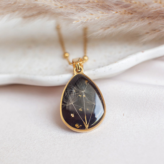 wisiory Wisiorek z rzęsek dmuchawca