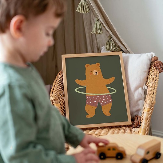 obrazy i plakaty do pokoju dziecięcego Plakat Miś Hula Hoop - Plakaty Na Ścianę Dla Dzieci