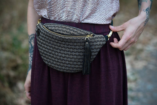 PATTERN Black&White - nerka na cienkim pasku anacomito