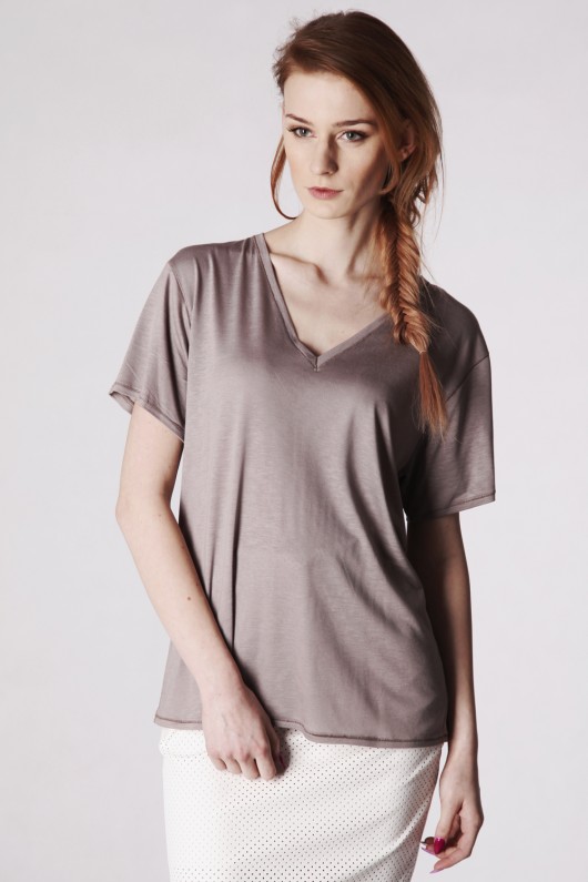 T-shirt basic z ozdobnymi szwami f.ADD