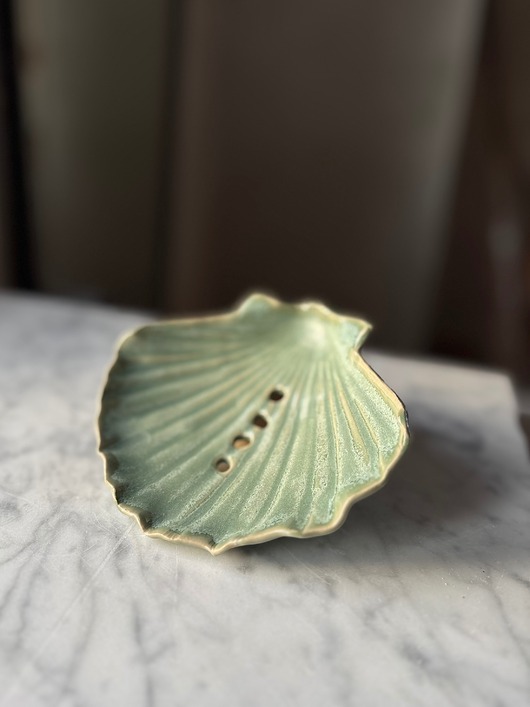 mydelniczki Ceramiczna Mydelniczka z Odpływem Muszelka Muszla Jasno Zielona