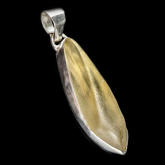 wisiory Szkło pustynne