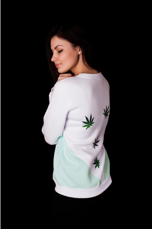 WHITE & GREEN HEMP/ bluza z grafiką odblaskową LUMI LAJT