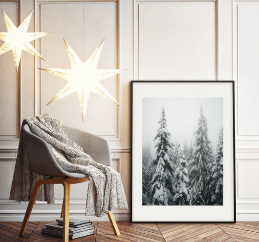 fotografia PLAKAT  zimowy las pod śniegiem
