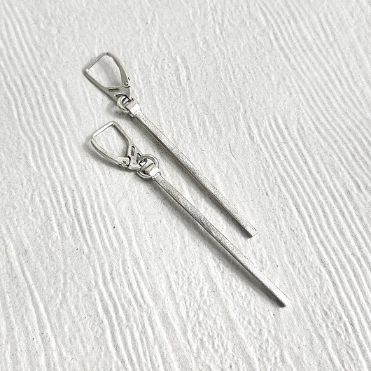 kolczyki srebrne Srebrne kolczyki patyczki nowoczesne designerskie