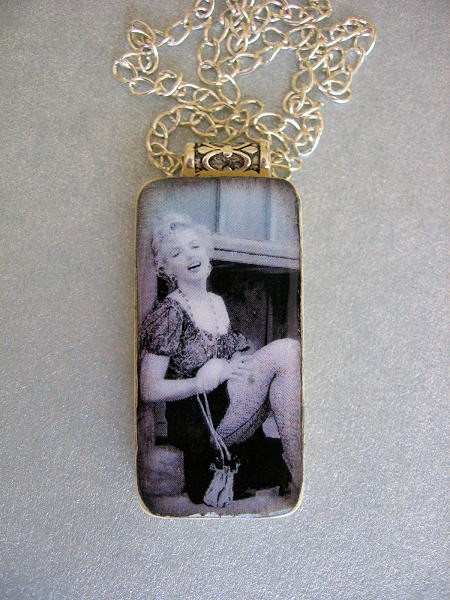 marilyn Galeria Belladonna