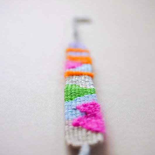 bransoletki na sznurku Bransoletka tkana na krośnie - "Abstrakcja"