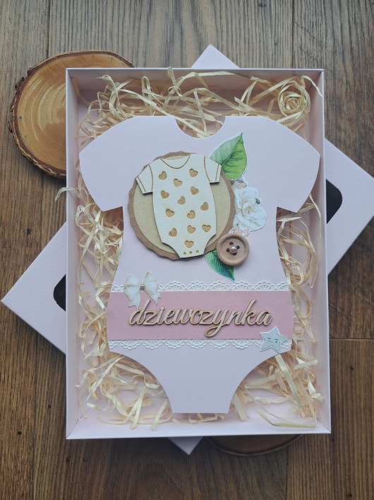 kartki scrapbooking Kartka na baby shower dziewczynki (w pudełku)