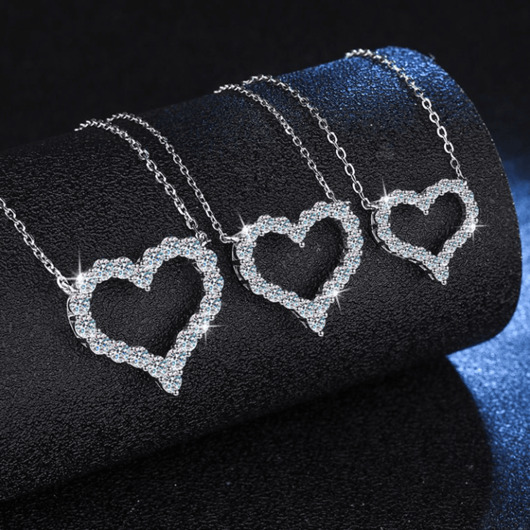 srebrne naszyjniki Srebrny naszyjnik z diamentami Moissanite