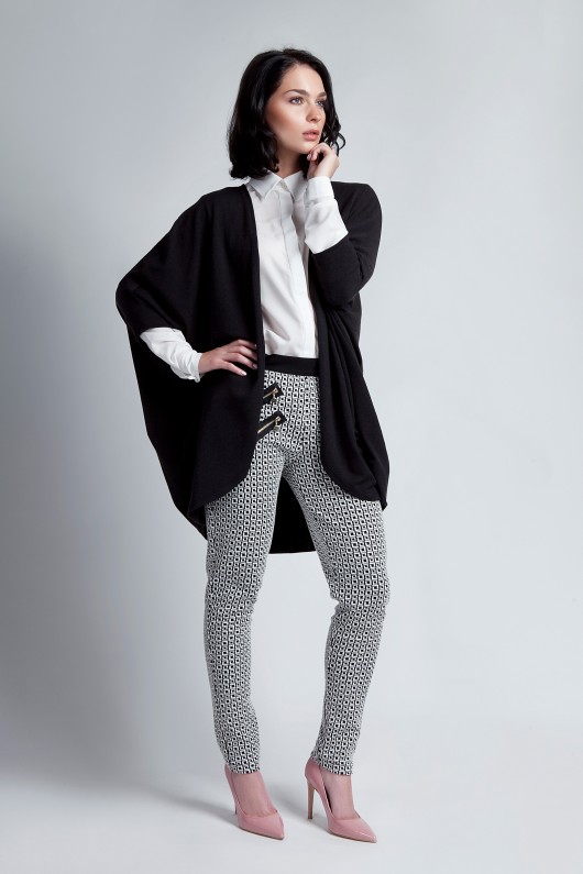 Oversize'owa narzutka SWE 107, czarny Lanti