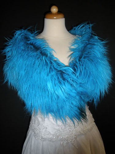 Szal futrzany Turquoise z kolekcji Luxury dorota woytasiewicz