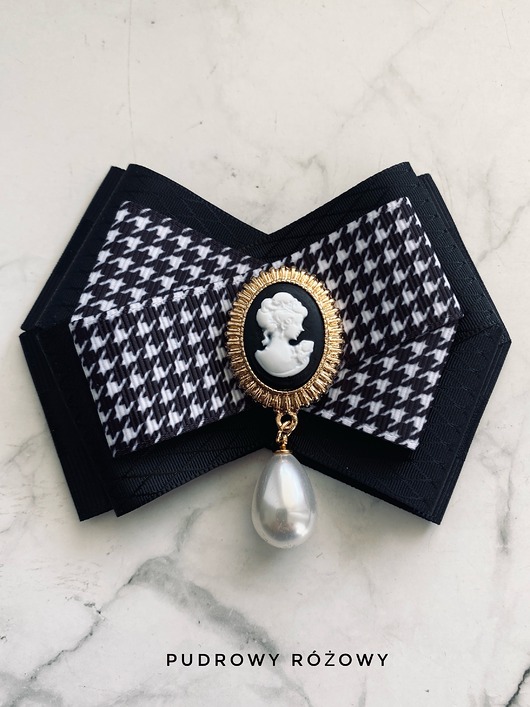 broszki Brosza Kamea Styl Glamour Dama Kameliowa z perłą