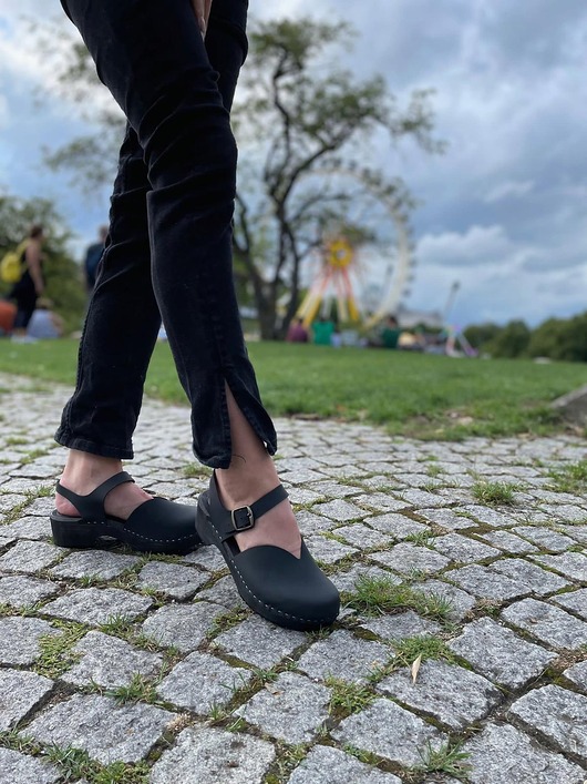 sandały i klapki damskie Sandały drewniaki ze skóry i drewna