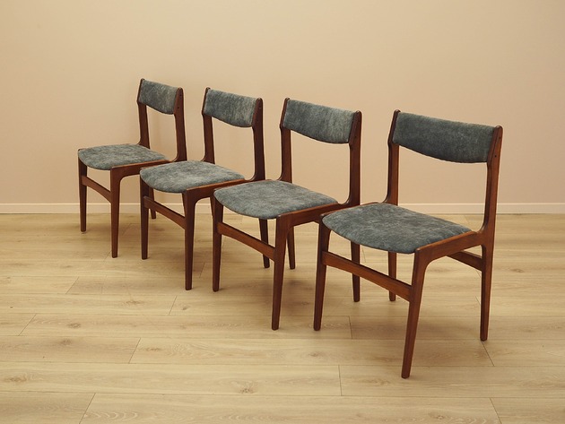 krzesła Komplet czterech krzeseł tekowych, duński design, lata 70, produkcja: Dania