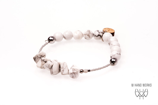 WHW High - White Queen w hand works