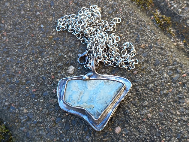 wisiory Surowy larimar - wisiorek