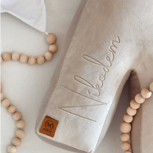 dekoracje świąteczne Poduszka dekoracyjna litera, literka, inicjały z imieniem - kolor do wyboru