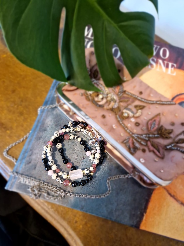 bransoletki z kamieni naturalnych Zestaw bransoletek z kamieni naturalnych turmalinu, jaspisu, kwarcu