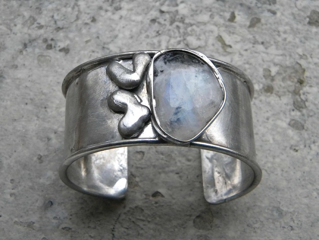 bransoletki wire wrapping Kamień księżycowy   - BRANSOLETA MANKIET - CUFF