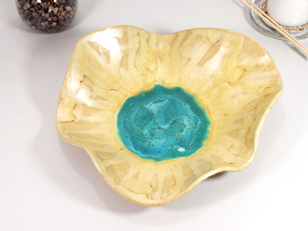 miski i misy Duża piaskowa misa dekoracyjna z turkusowym środkiem - laguna